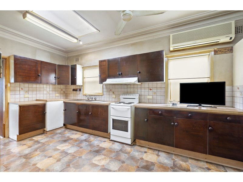 15 Stanley Street, Blacktown NSW 2148