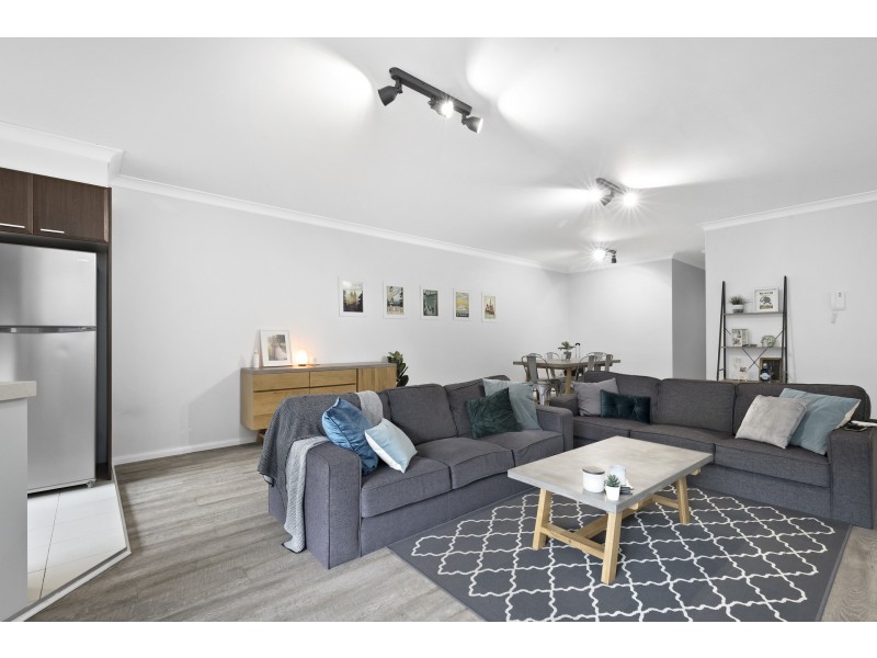 8/5-7 Kilbenny Street, Kellyville Ridge NSW 2155