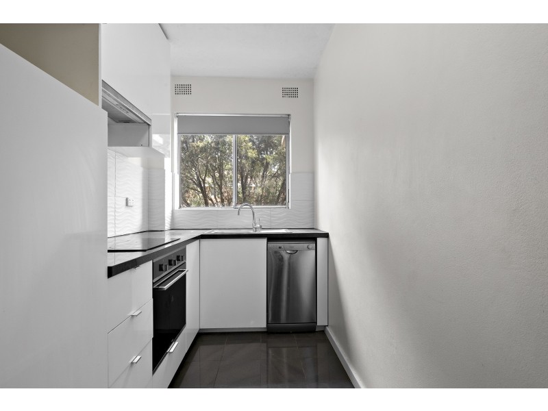 9/9-11 Santley Crescent, Kingswood NSW 2747