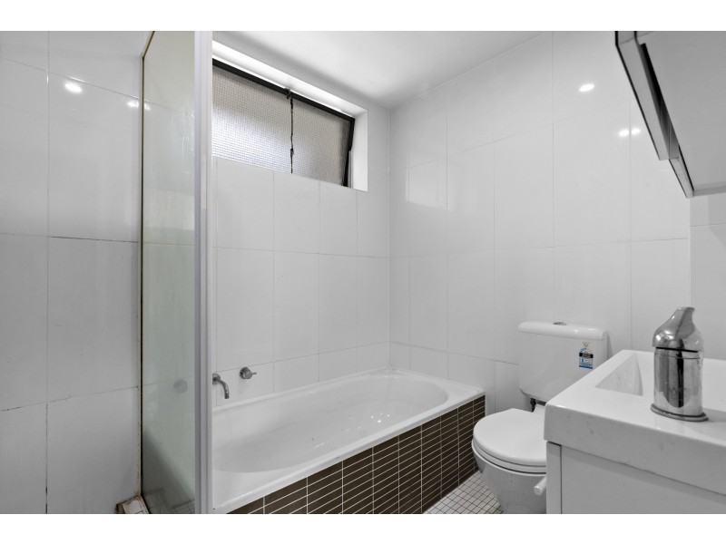 9/9-11 Santley Crescent, Kingswood NSW 2747