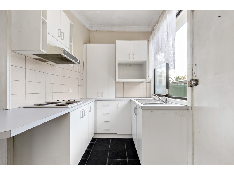 33 Leslie Street, Blacktown NSW 2148