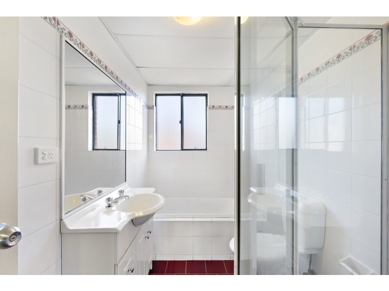 24/25-27 Kildare Road, Blacktown NSW 2148