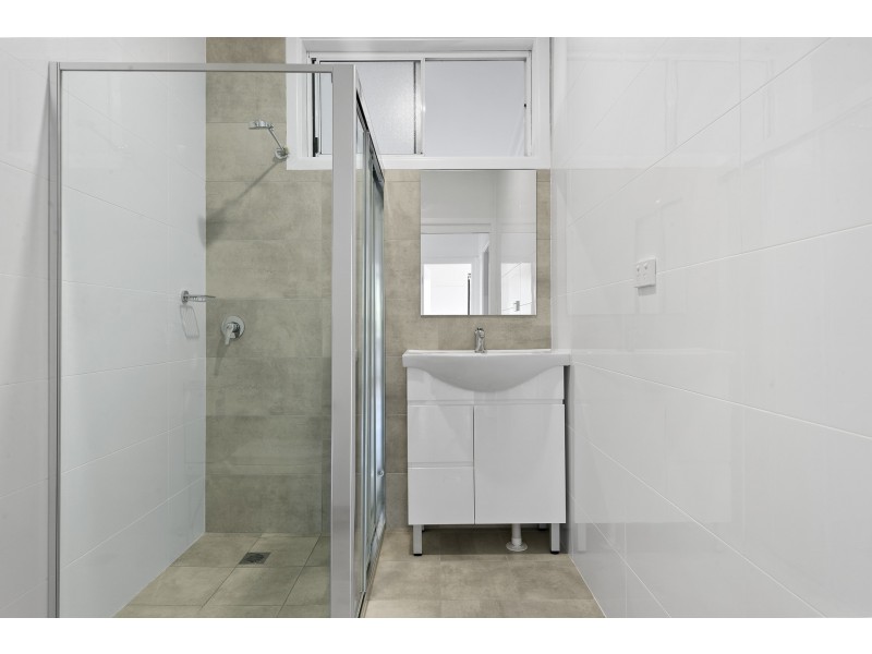 33 Blue Hills Crescent, Blacktown NSW 2148