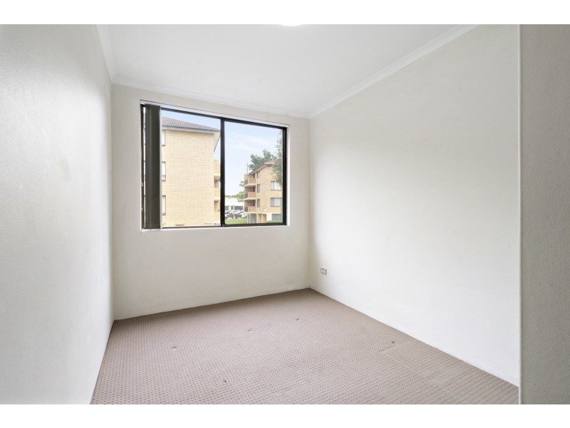 4/5 Griffiths Street, Blacktown NSW 2148