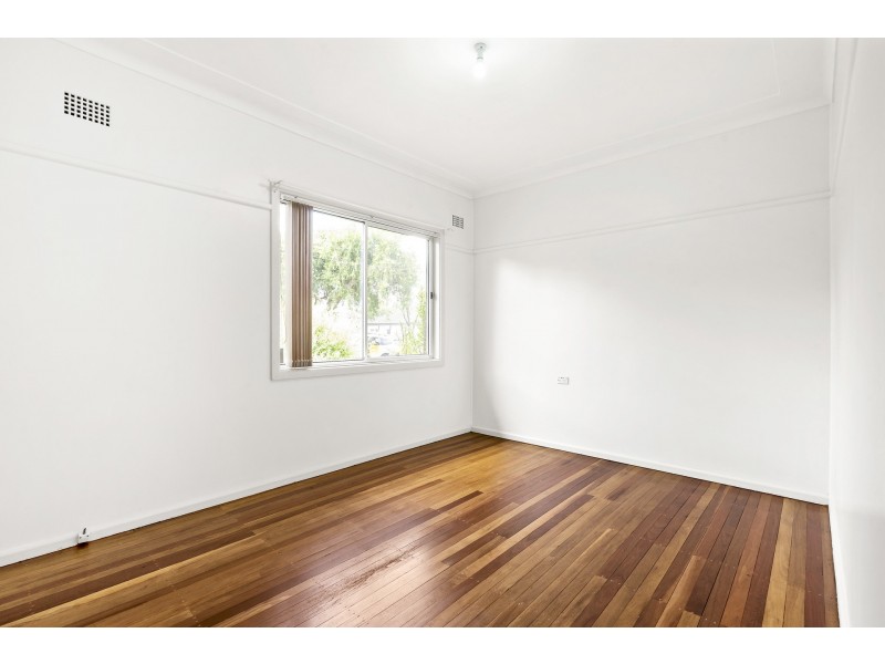 28 Cartwright Crescent, Lalor Park NSW 2147