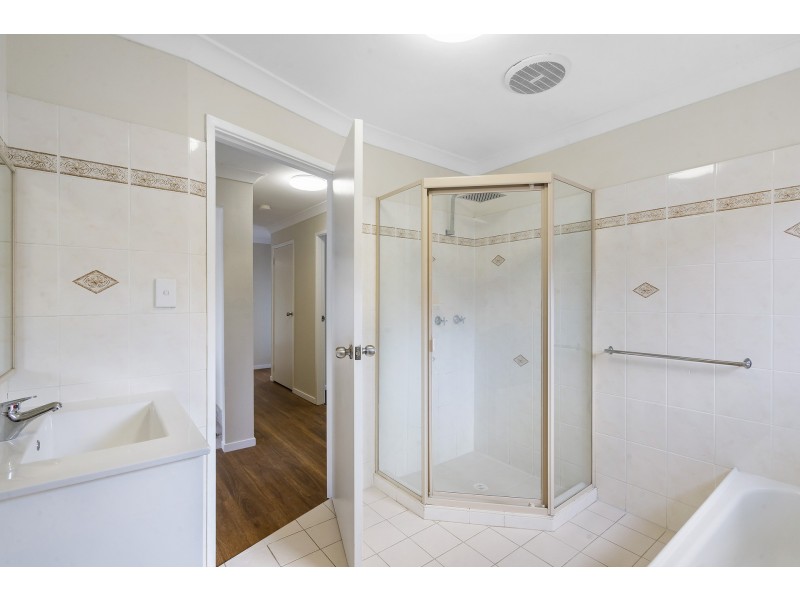 33 Gerald Crescent, Doonside NSW 2767
