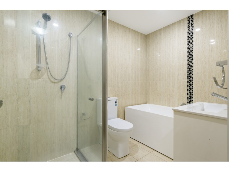 102/8B Myrtle Street, Prospect NSW 2148