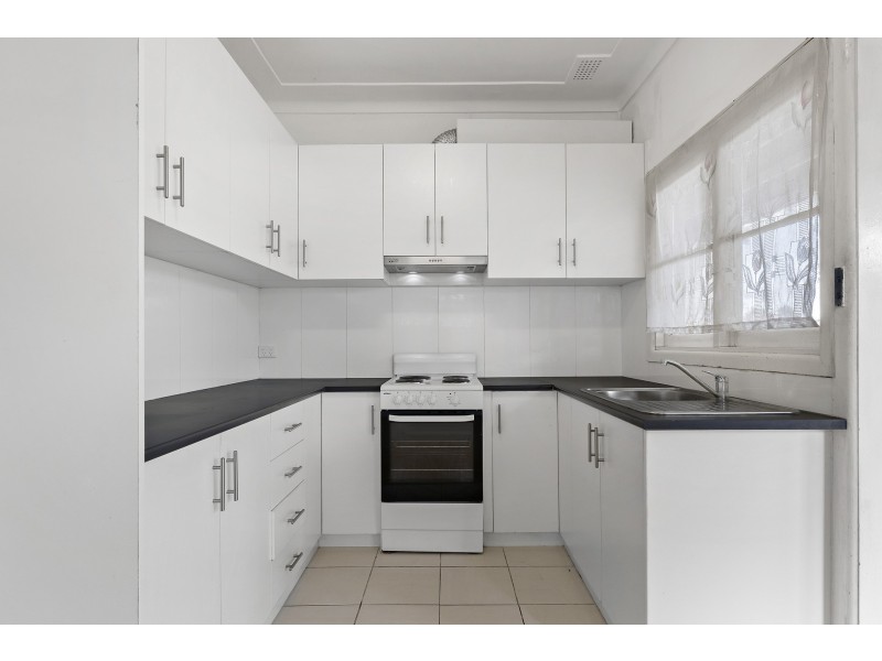 13 Maxwell Street, Blacktown NSW 2148