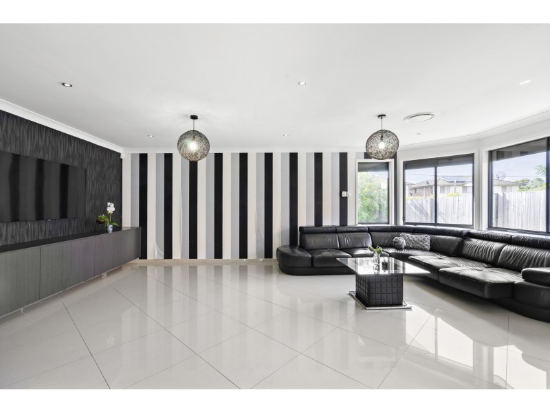 4 Correa Close, Woodcroft NSW 2767