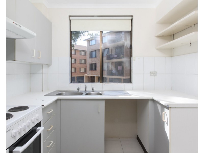 14/5 Griffiths Street, Blacktown NSW 2148