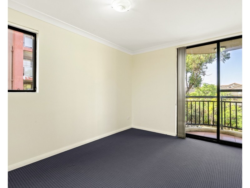 11/23 Bruce Street, Blacktown NSW 2148