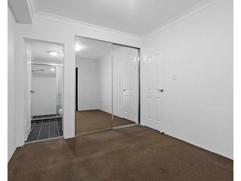 11/16 Oxford Street, Blacktown NSW 2148