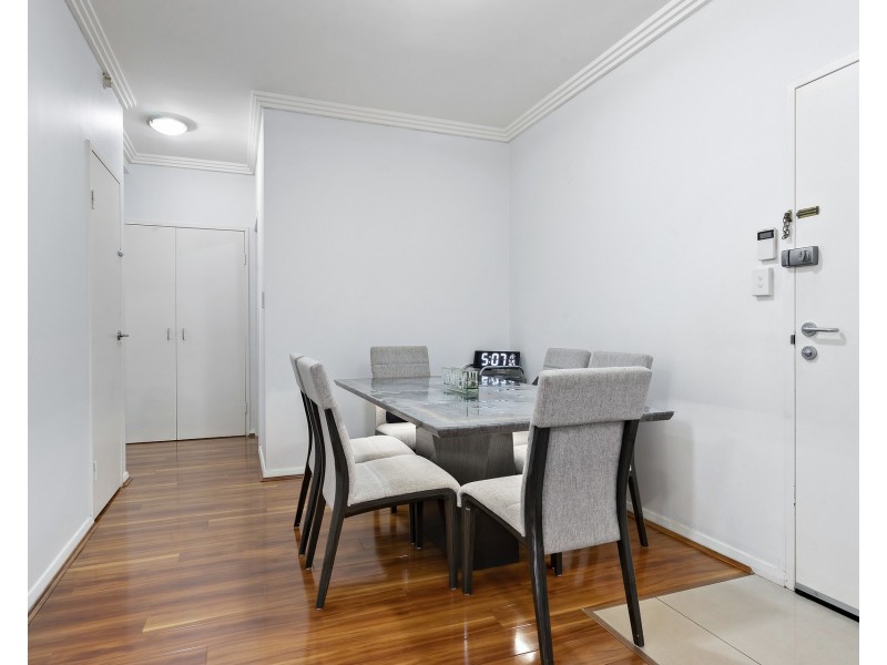 3/2-4 Fifth Avenue, Blacktown NSW 2148