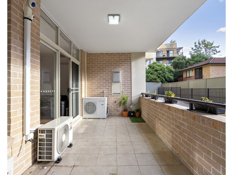 3/2-4 Fifth Avenue, Blacktown NSW 2148