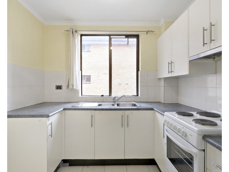 5/5 Griffiths Street, Blacktown NSW 2148