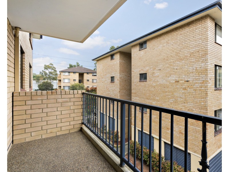 5/5 Griffiths Street, Blacktown NSW 2148
