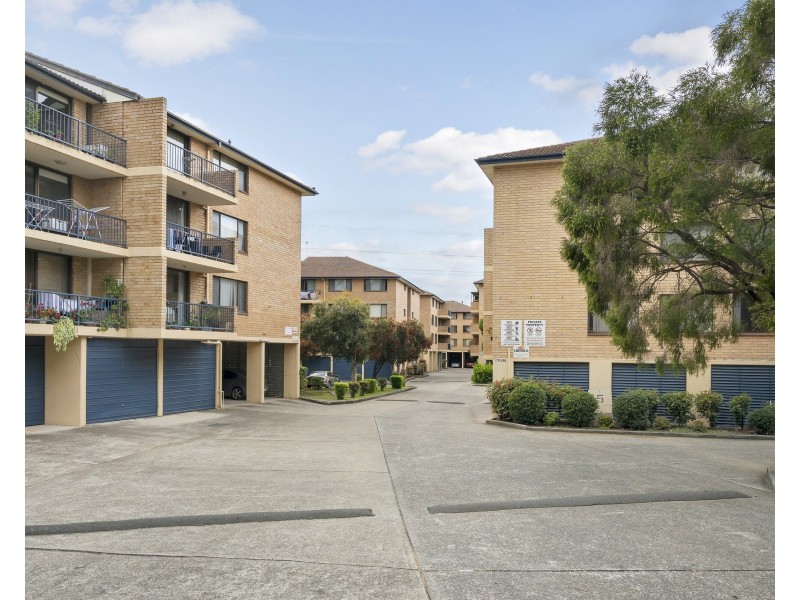 5/5 Griffiths Street, Blacktown NSW 2148