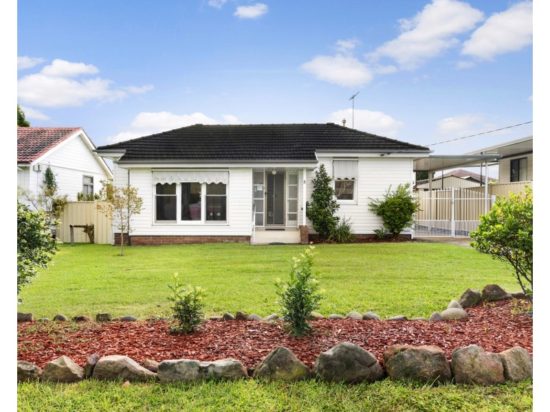 8 Adams Crescent, St Marys NSW 2760
