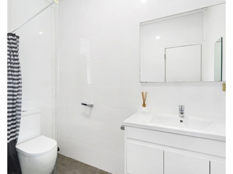 8 Adams Crescent, St Marys NSW 2760