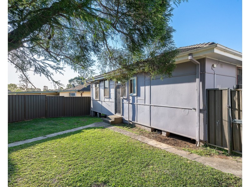18 Kabarli Road, Lalor Park NSW 2147