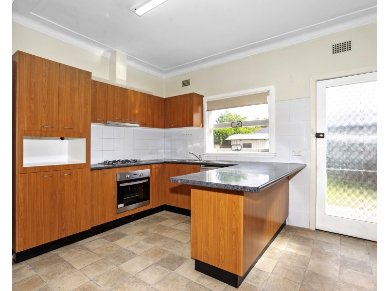 9 West Street, Blacktown NSW 2148