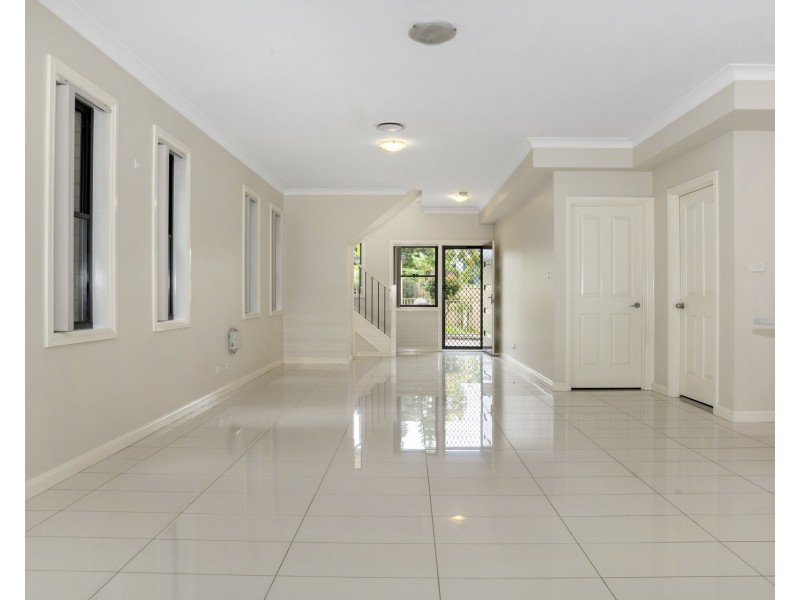 8/41 Knox Road, Doonside NSW 2767