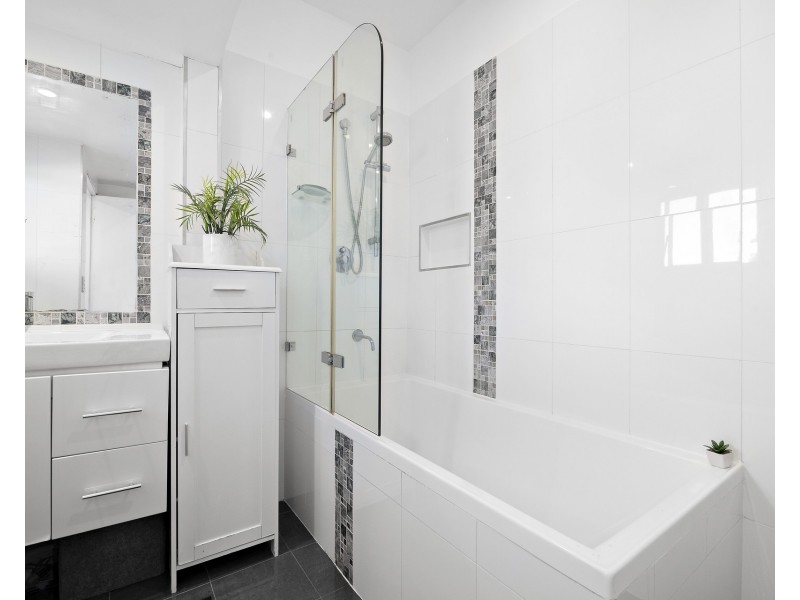 34 Glamorgan Street, Blacktown NSW 2148