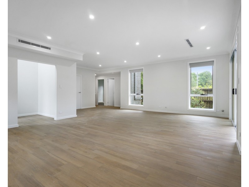 81 Federal Road, Seven Hills NSW 2147