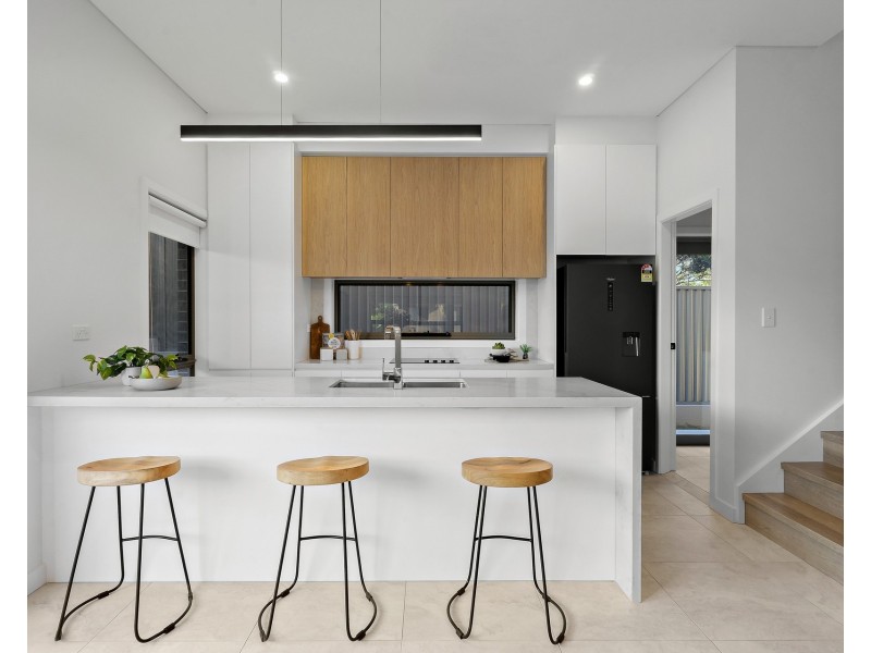 1A Barbara Boulevarde, Seven Hills NSW 2147