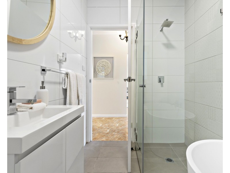 25 & 25a Burnie Street, Blacktown NSW 2148