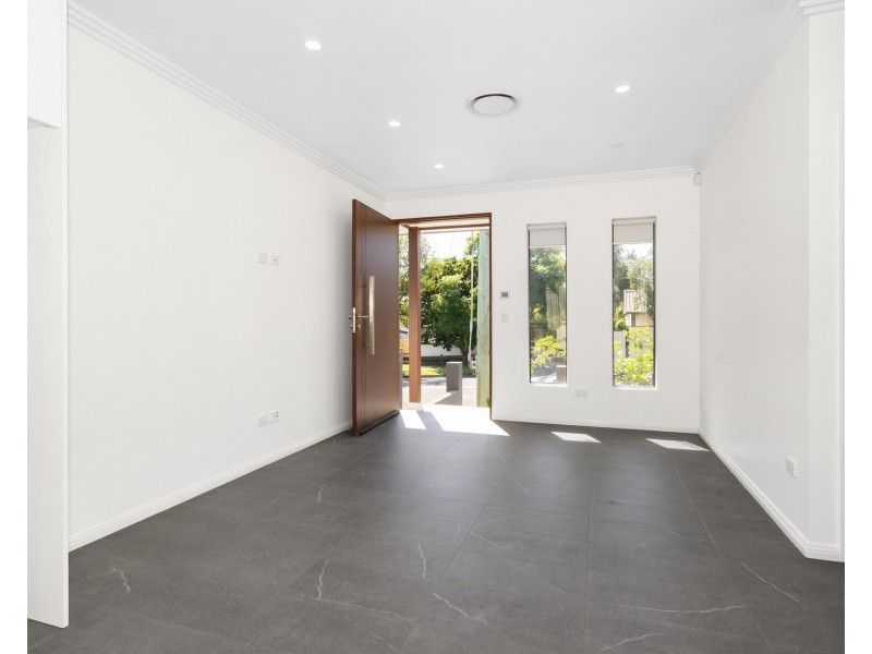 1A Emma Crescent, Constitution Hill NSW 2145