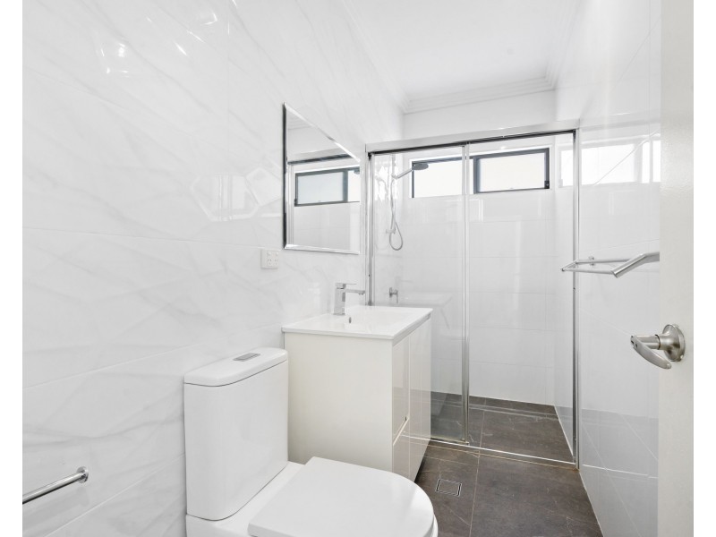 1A Emma Crescent, Constitution Hill NSW 2145