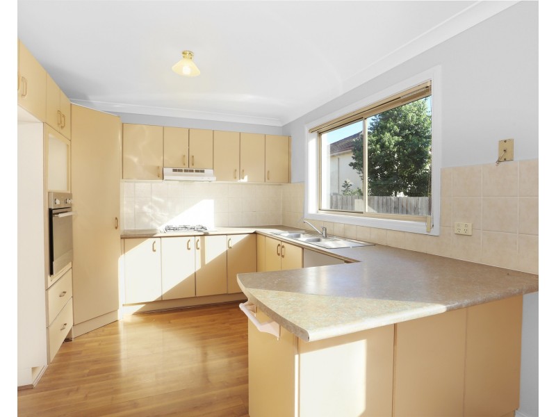 8 Medici Place, Glenwood NSW 2768
