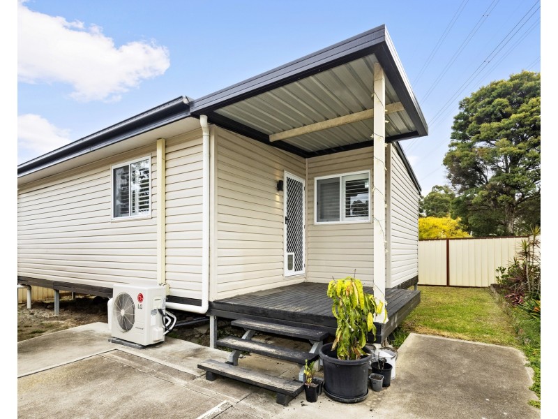 94a Ellam Drive, Seven Hills NSW 2147