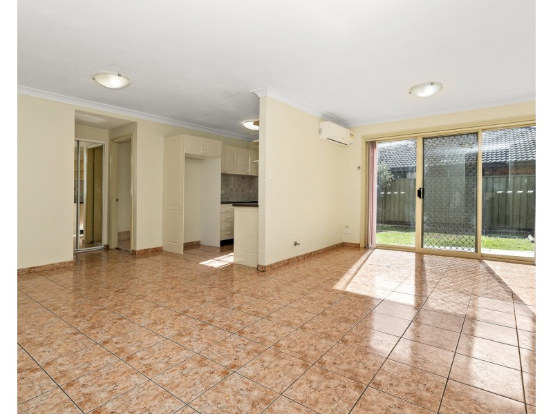 11/30 Hillcrest Road, Quakers Hill NSW 2763