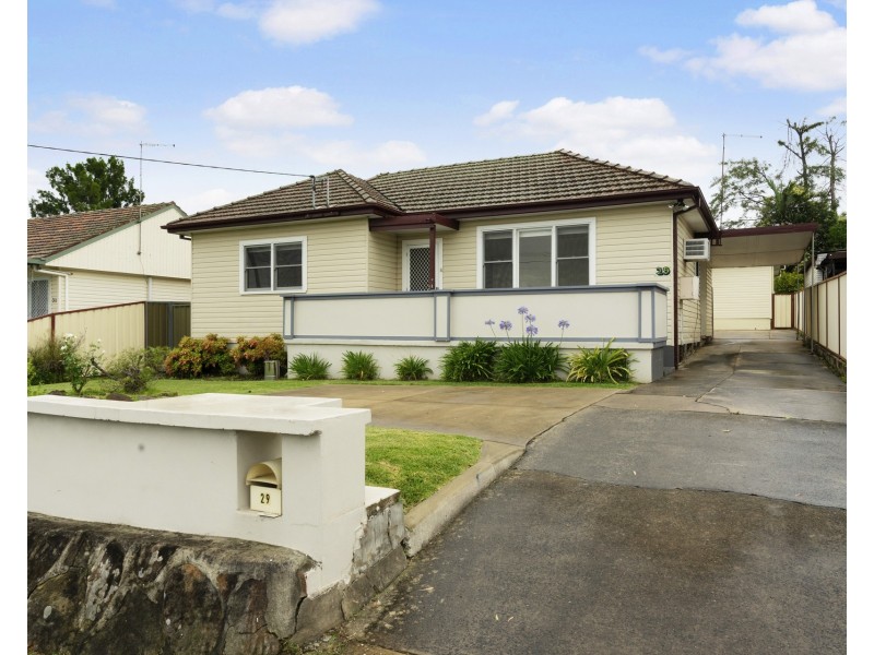 29 Leabons Lane, Seven Hills NSW 2147