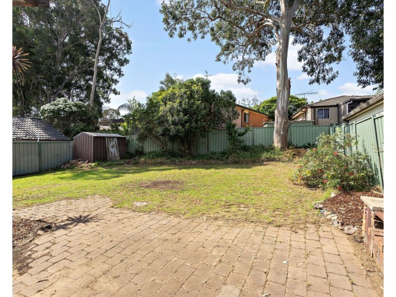8 Harrod Street, Prospect NSW 2148