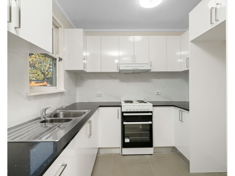 11 Clayton Street, Blacktown NSW 2148