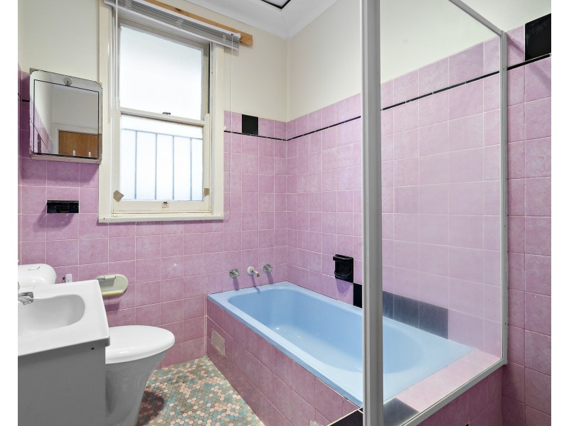 2 Surrey Street, Blacktown NSW 2148