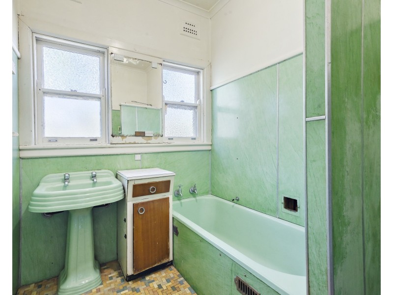 68 Kildare Road, Blacktown NSW 2148