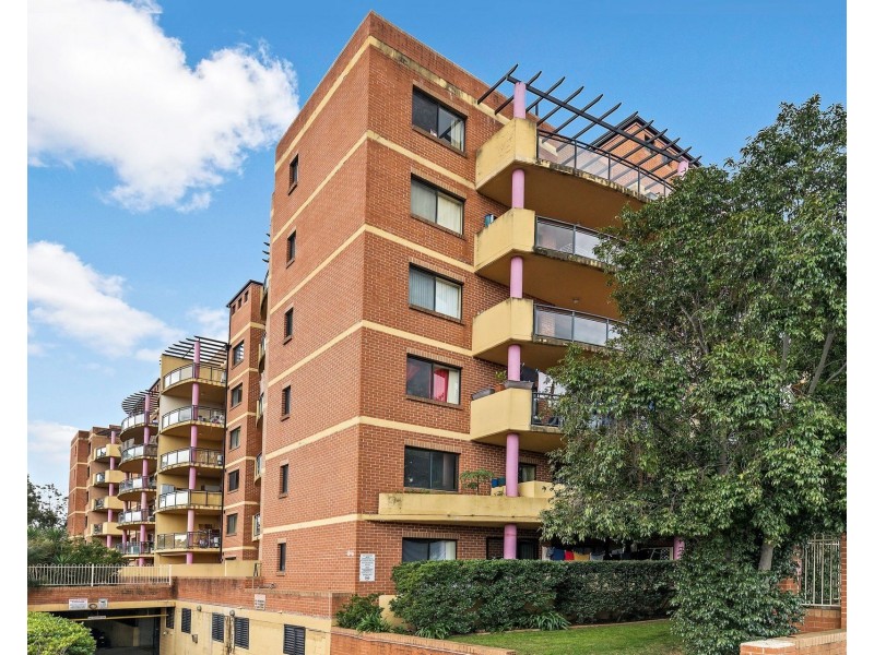 13/29-33 Kildare Road, Blacktown NSW 2148