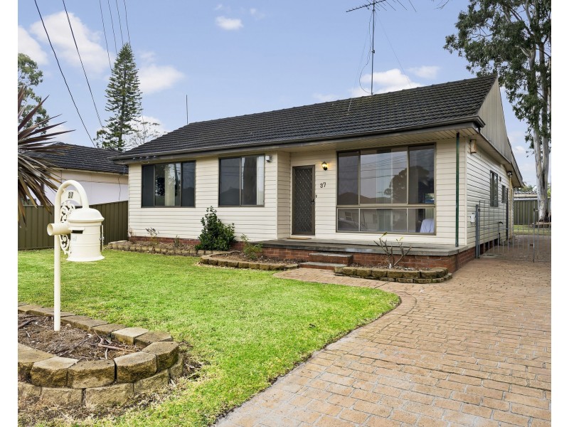 37 Western Crescent, Blacktown NSW 2148