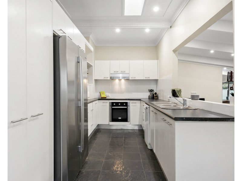 37 Western Crescent, Blacktown NSW 2148