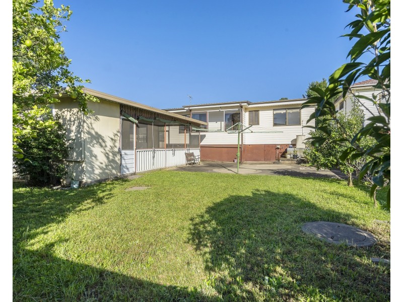 9 Mulgi Street, Blacktown NSW 2148
