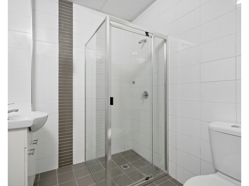 8/2-6 Bruce Street, Blacktown NSW 2148