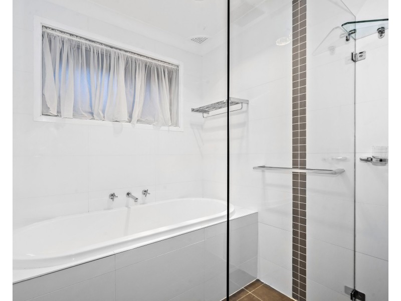 50 Menzies Circuit, St Clair NSW 2759