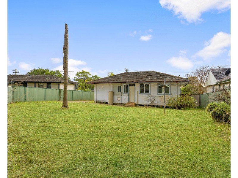 30 Lawson Street, Lalor Park NSW 2147