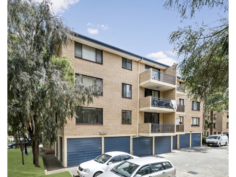 52/5 Griffiths Street, Blacktown NSW 2148