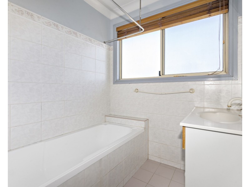 10A Burdett Crescent, Blacktown NSW 2148