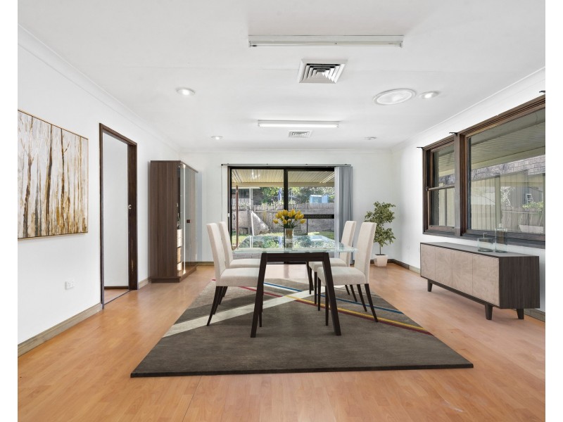 43 Myuna Crescent, Seven Hills NSW 2147